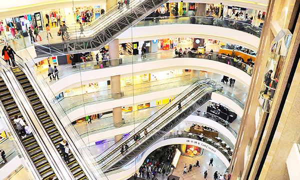 Retailers ramp up street shop leasing activity in April as sales