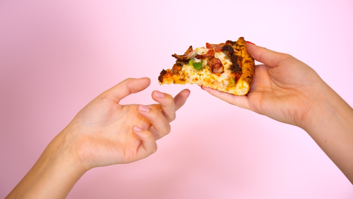 Domino’s Pizza announces hunt for hand model