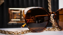 Safilo and Marc Jacobs renew global eyewear licensing agreement