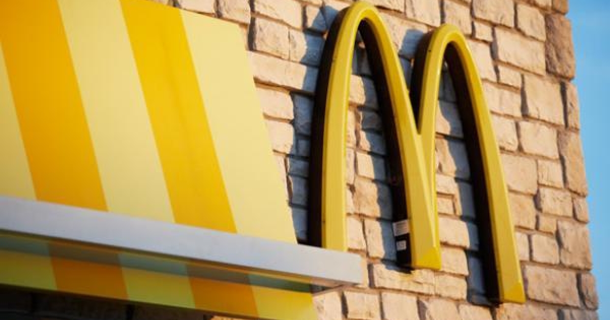 McDonald's UK investigating breach of COVID safety rules: report | QSR ...